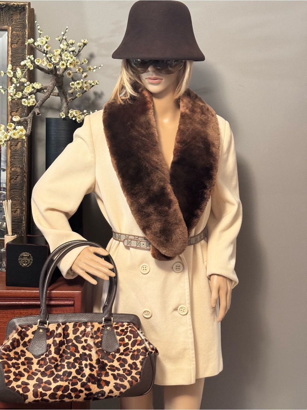 Vintage Chic Cream Double-Breasted Women's Pea Jacket